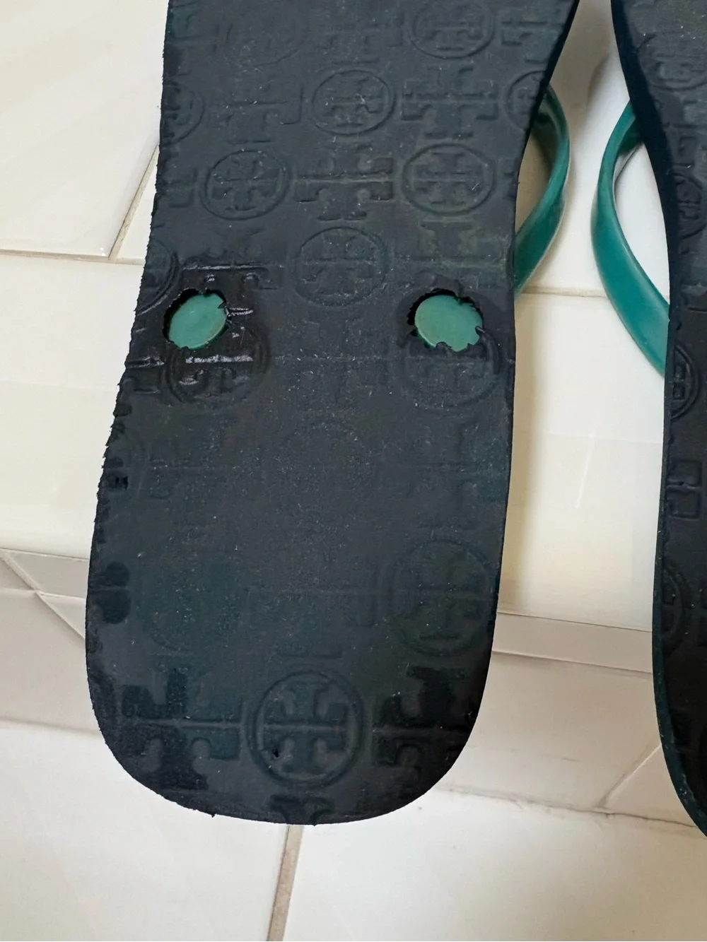 Tory Burch Teal Patterned Logo Flip Flop Sandals - Women